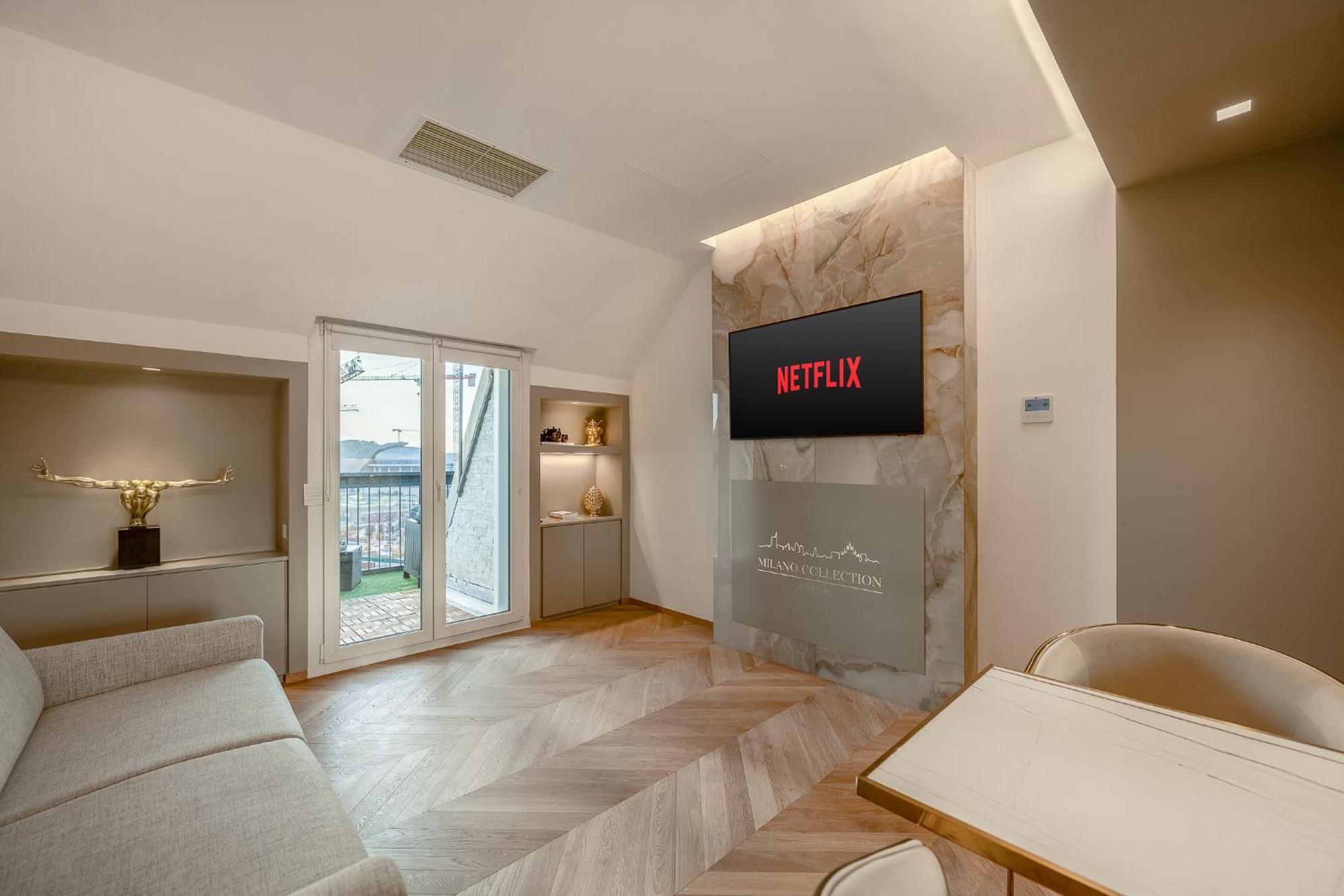 Luxury Skyview Suite - Citylife Apartment - Mico ミラノ エクステリア 写真