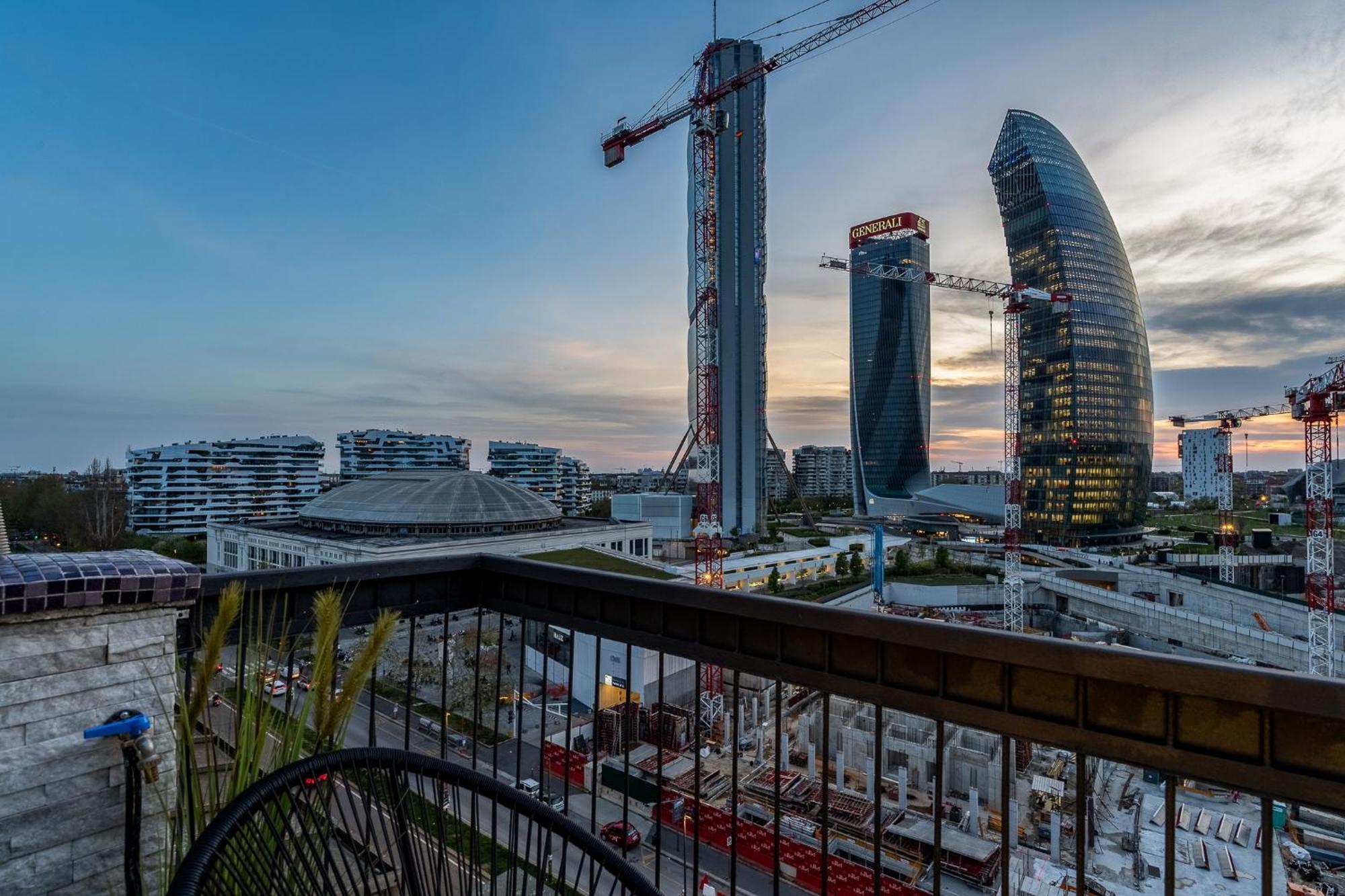 Luxury Skyview Suite - Citylife Apartment - Mico ミラノ エクステリア 写真